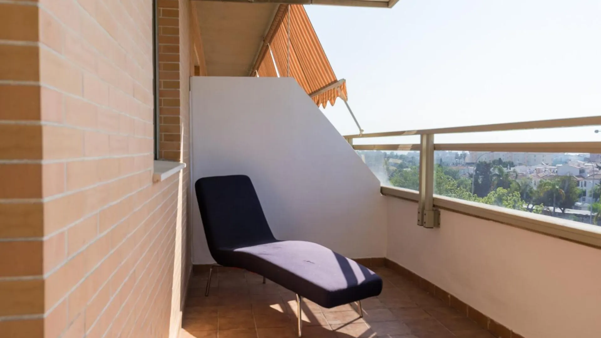 Apartment With Terrace, Pool, Parking Torremolinos