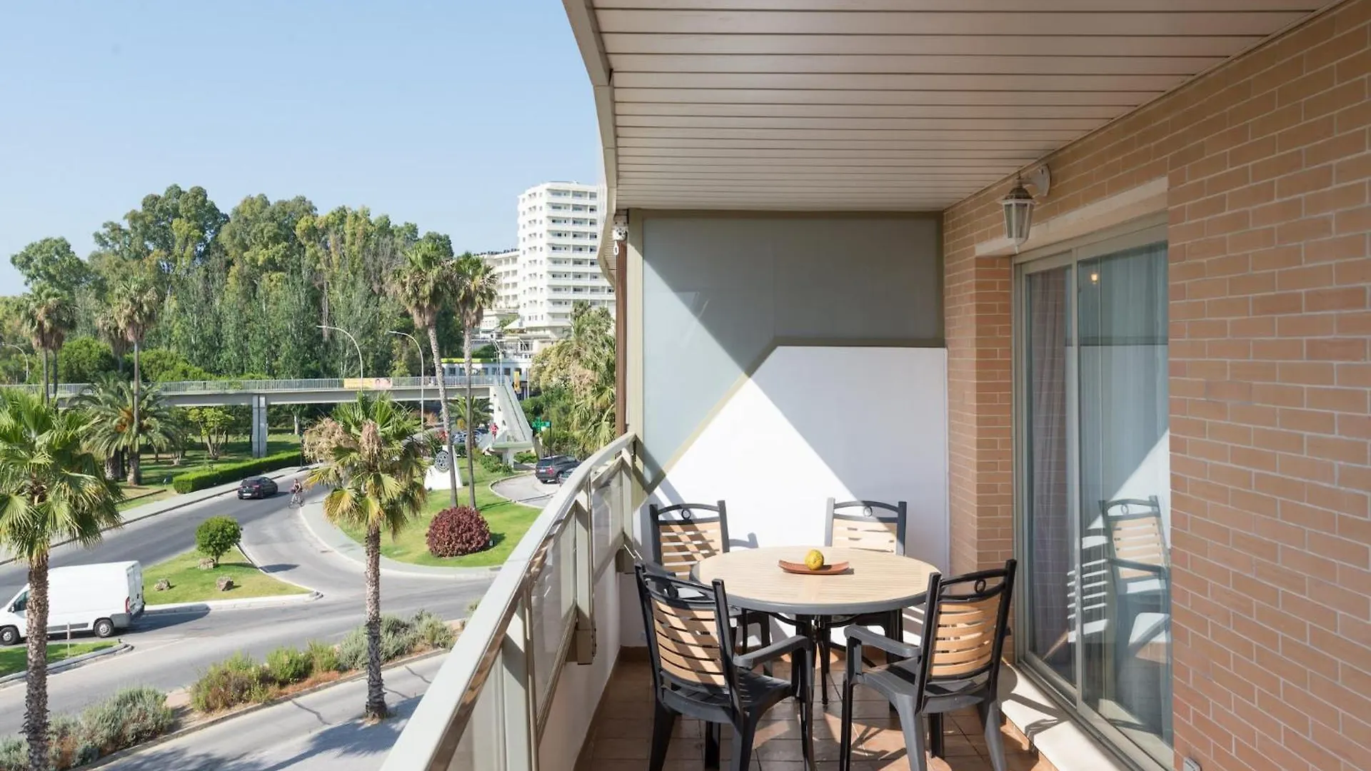 Apartment With Terrace, Pool, Parking توريمولينوس إسبانيا