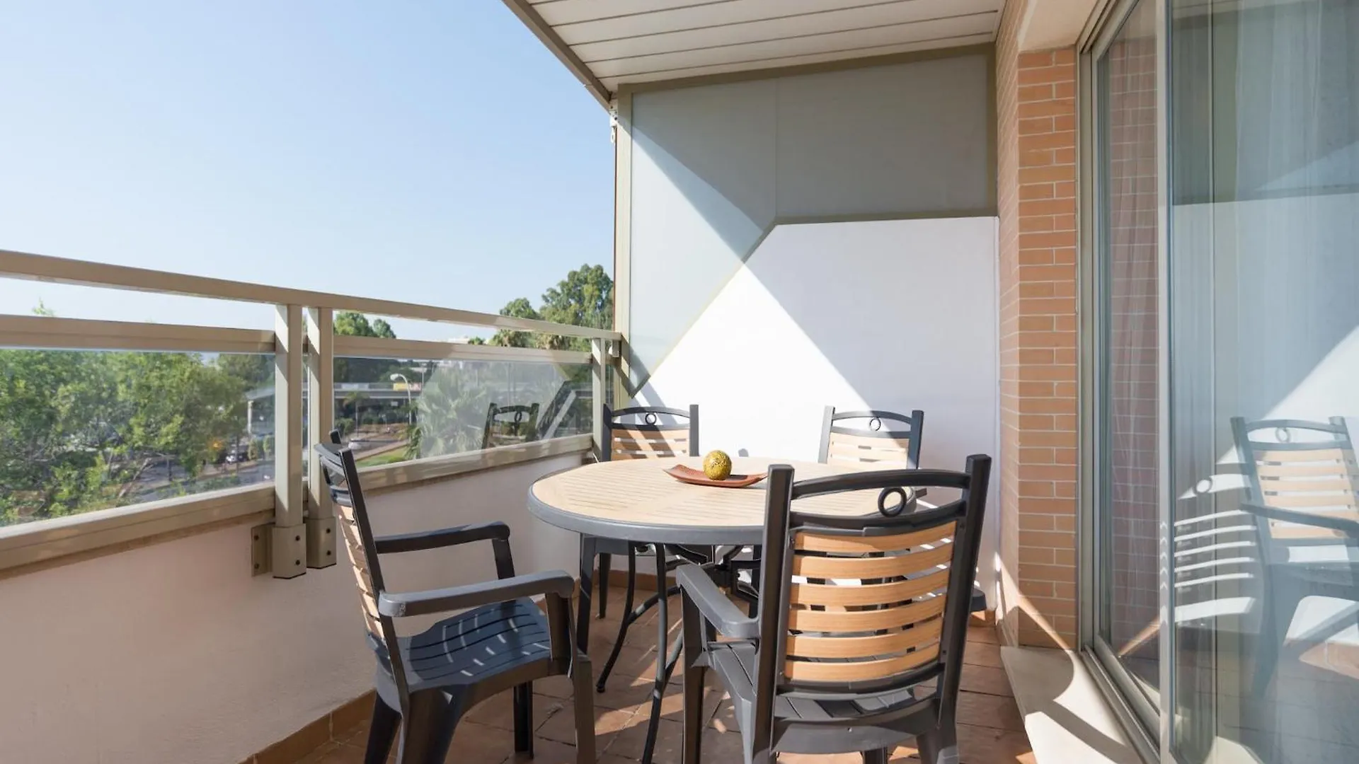 Apartment With Terrace, Pool, Parking Torremolinos